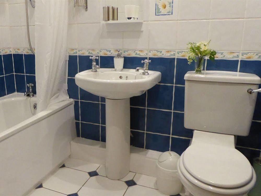 Dee Valley Cottages Ланголен Екстериор снимка